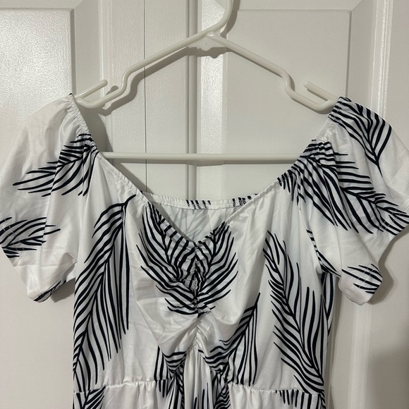 SHEIN Women’s Vacation Dress size Medium - Picture 5 of 7